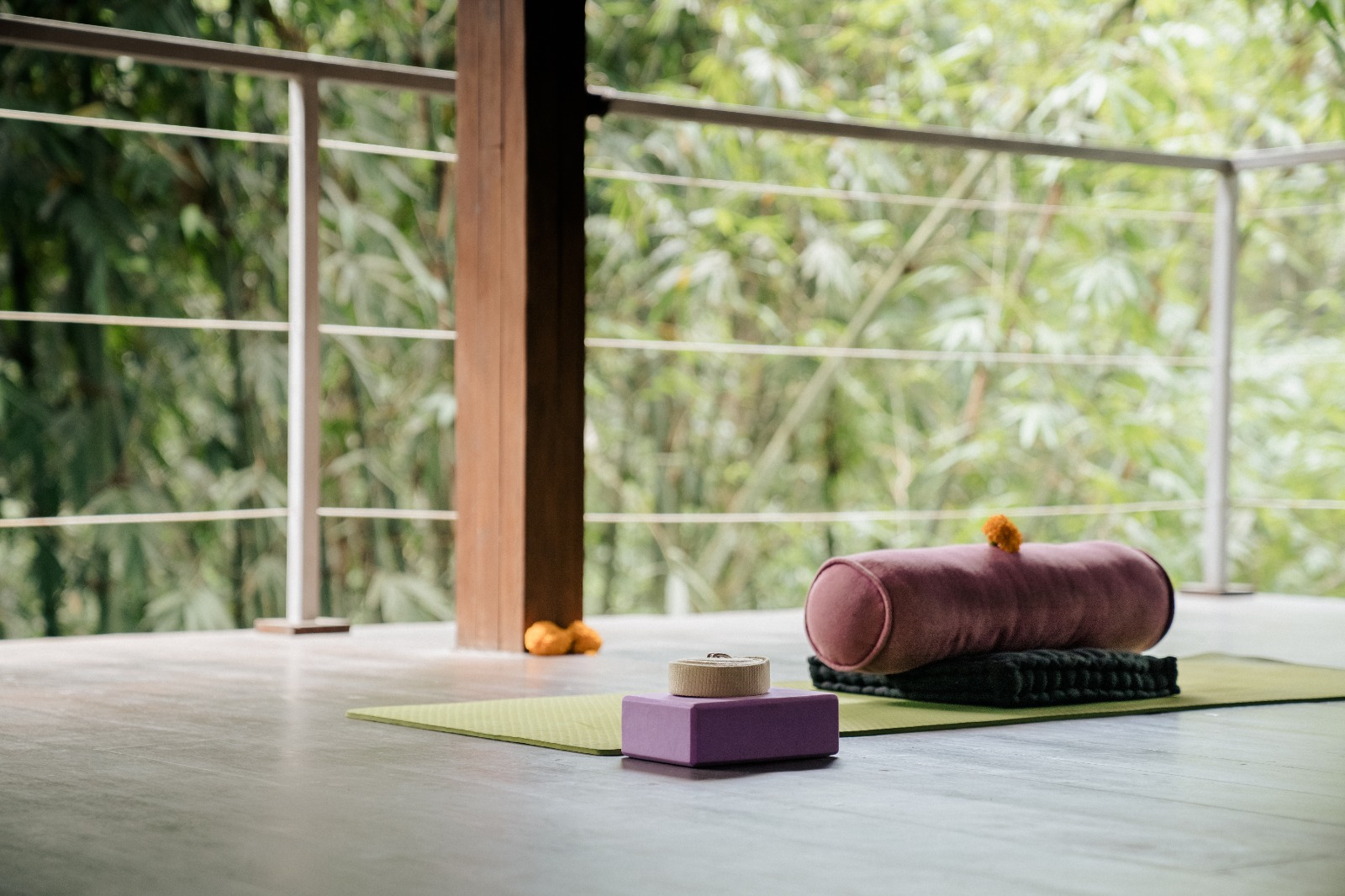 Holidays Yoga retreat wellness relaxation Nusa Penida Bali  Indonesia